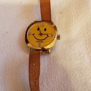 Vintage Lucerne yellow smiley face watch. Wind Up